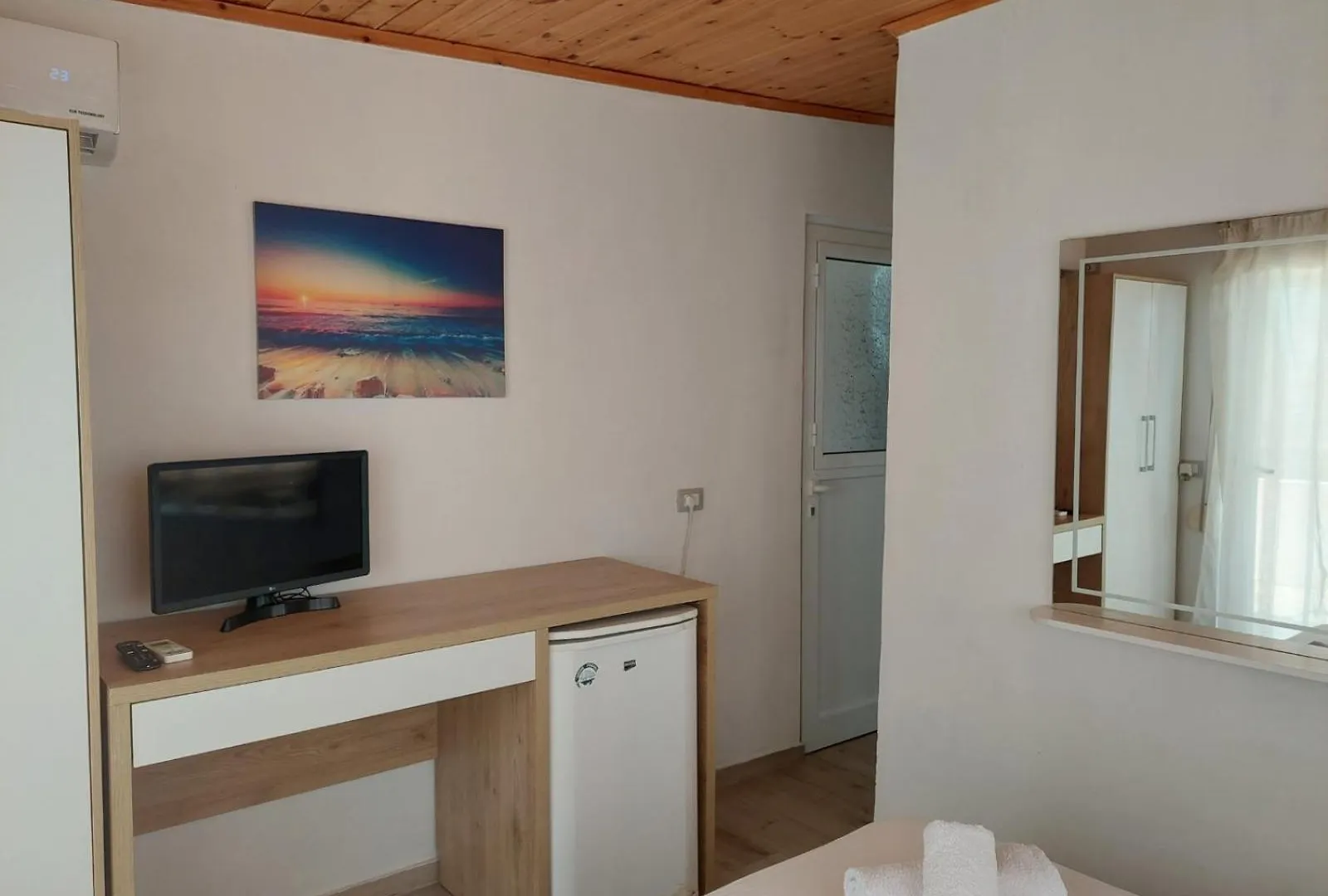 Gasthuis Antonio Rooms Qeparo Albanië