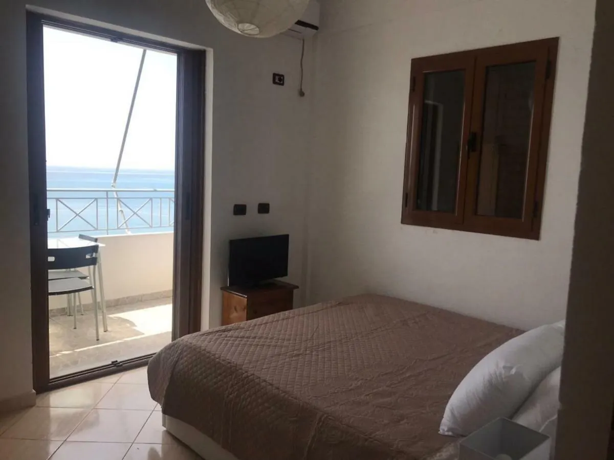 Qeparo Antonio Rooms